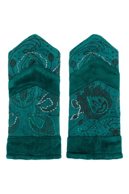 Verity velvet wrist warmers